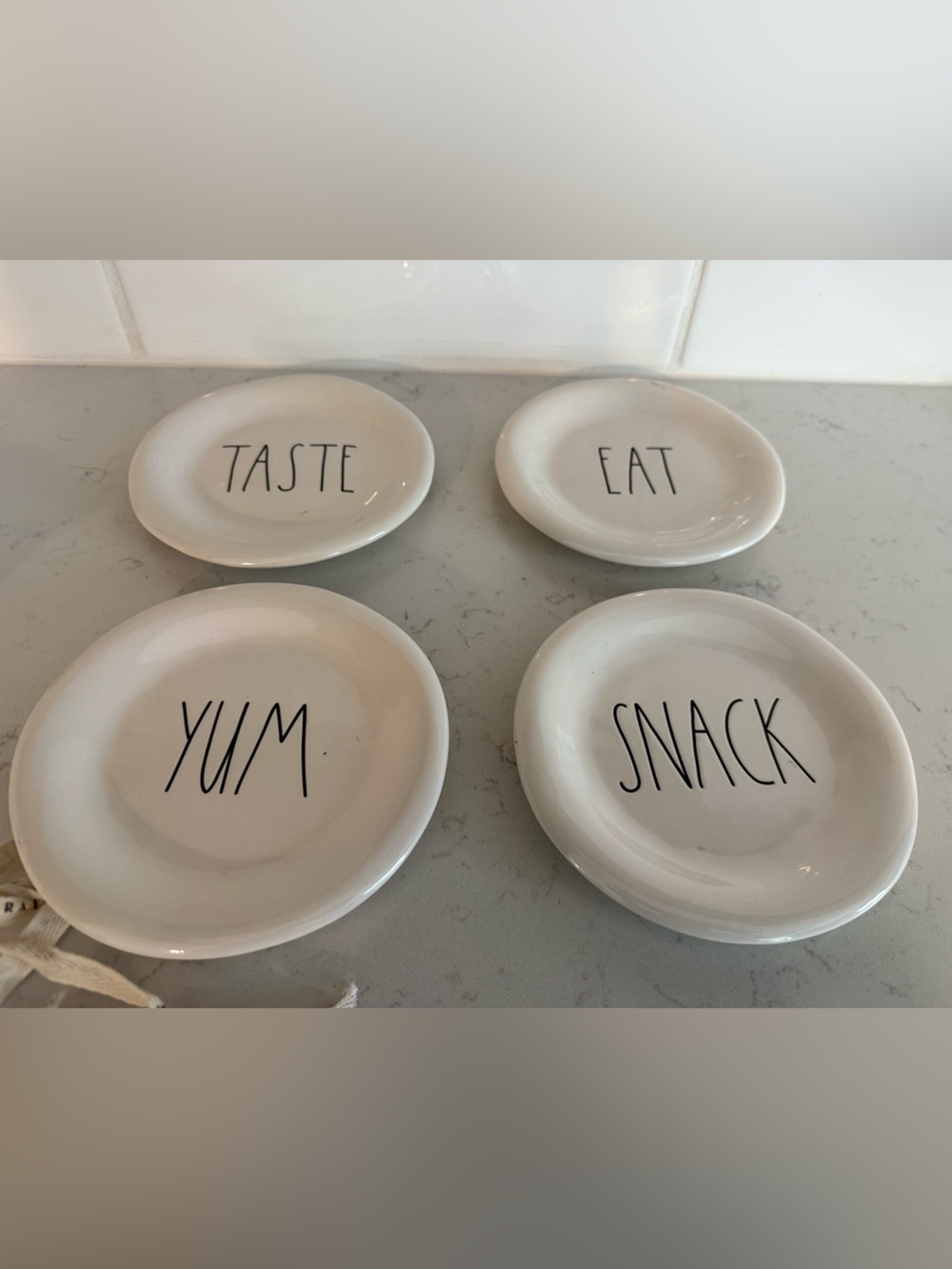 RAE DUNN Set of 4 Ceramic Snack Plates - Picture 2 of 8